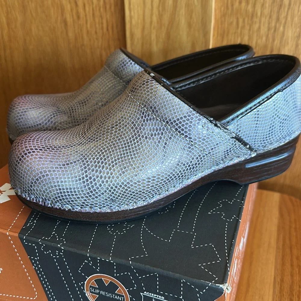 Pro XP Leather Dansko size 39 - Picture 1 of 9
